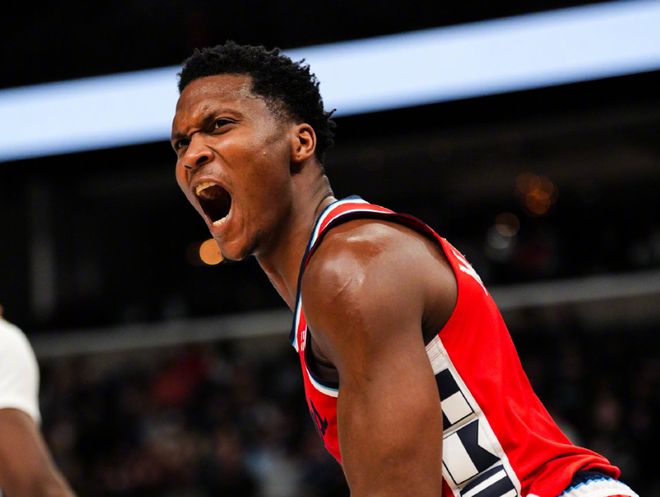 快船力克公牛迎四连胜 伦纳德28分率队逆转