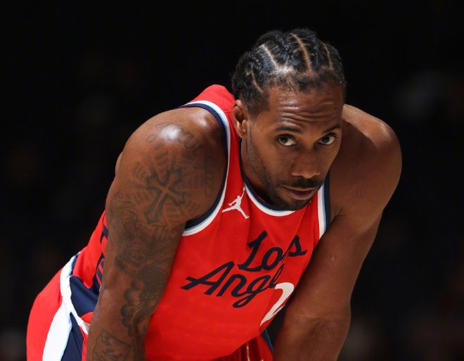 快船力克公牛迎四连胜 伦纳德28分率队逆转