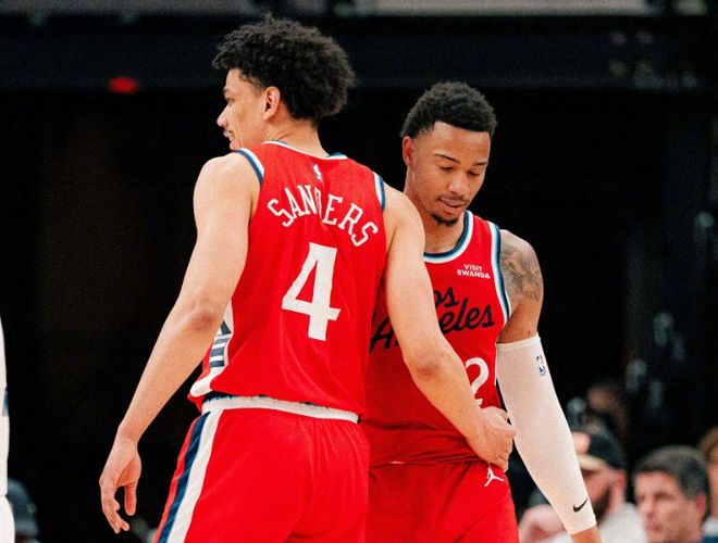 快船力克公牛迎四连胜 伦纳德28分率队逆转