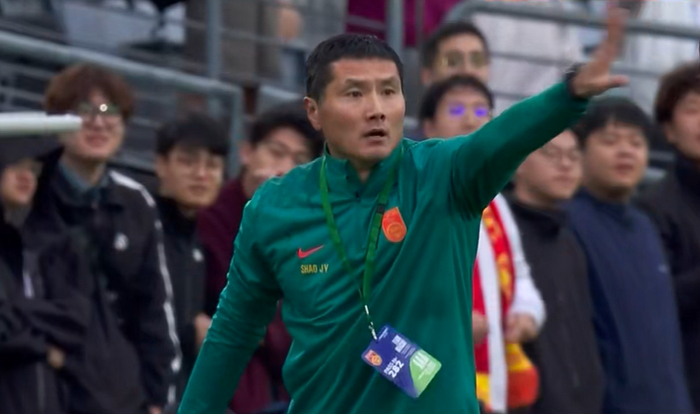 国足迎战非洲劲旅喀麦隆 邵佳一能否延续首胜势