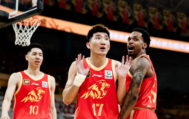 CBA季后赛八强晋级名单出炉 京粤大战成次轮焦点