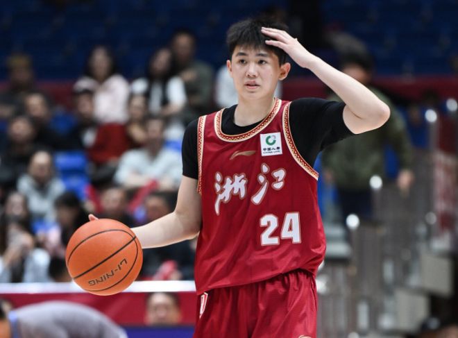 CBA季后赛八强晋级名单出炉 京粤大战成次轮焦点